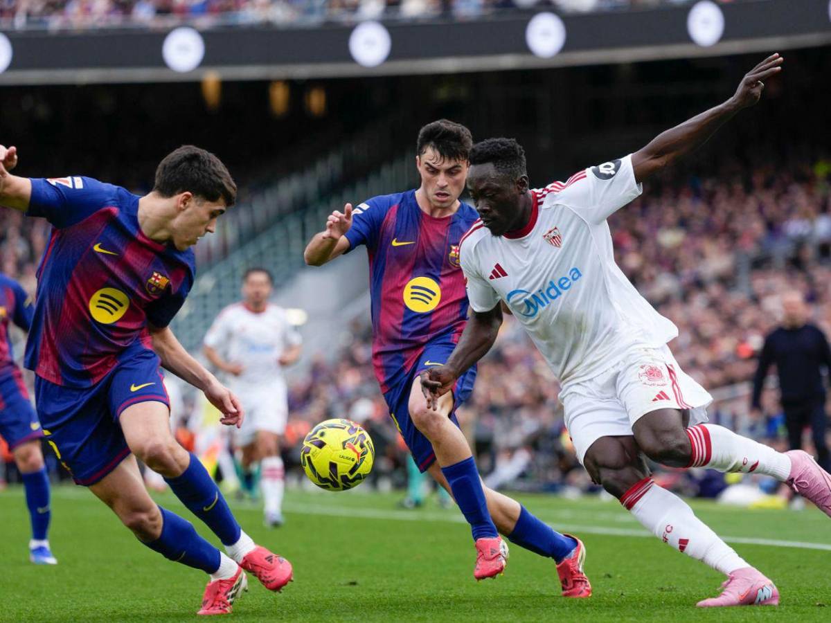 Festín de Barcelona, polémica, reacción de Hansi Flick y exhibición de Raphinha