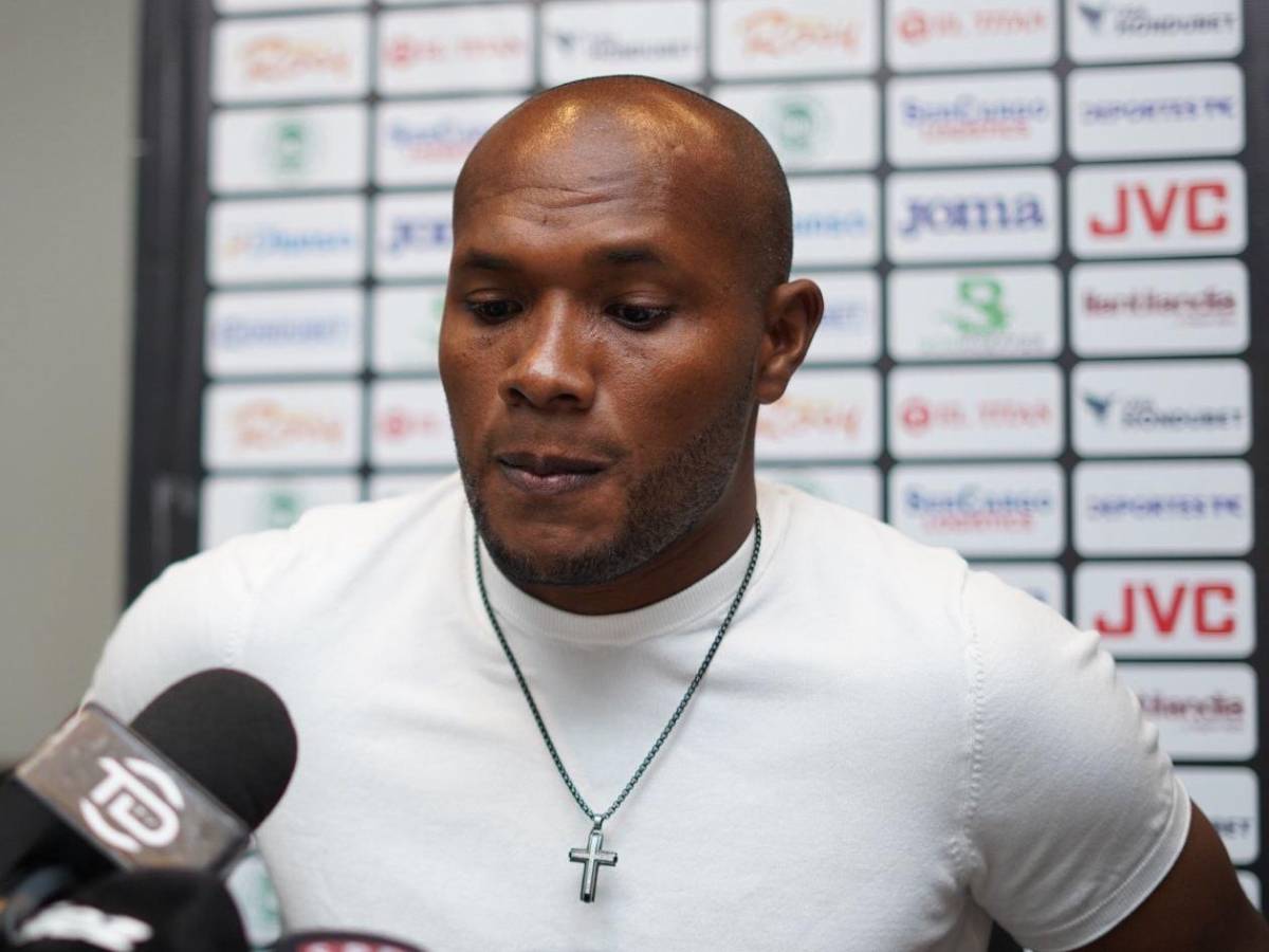 Juan Anangonó al borde del llanto en su despedida de Marathón