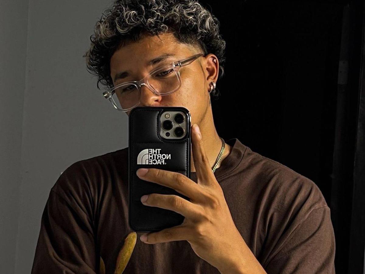 ¿El doble de Richard Ríos? Así es el preparador físico de los tiktokers hondureños