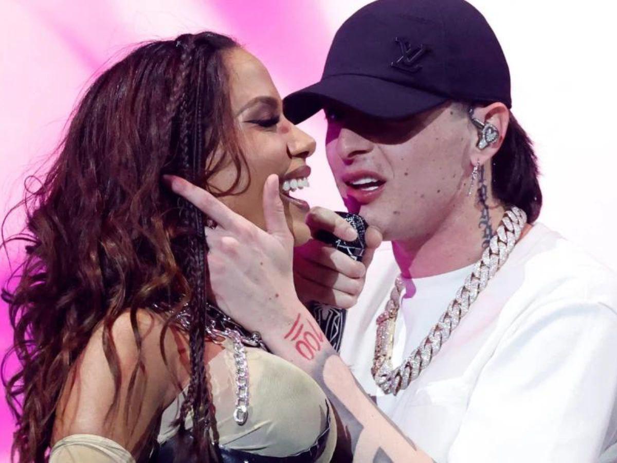 Filtran video de Peso Pluma y Anitta besándose en Las Vegas