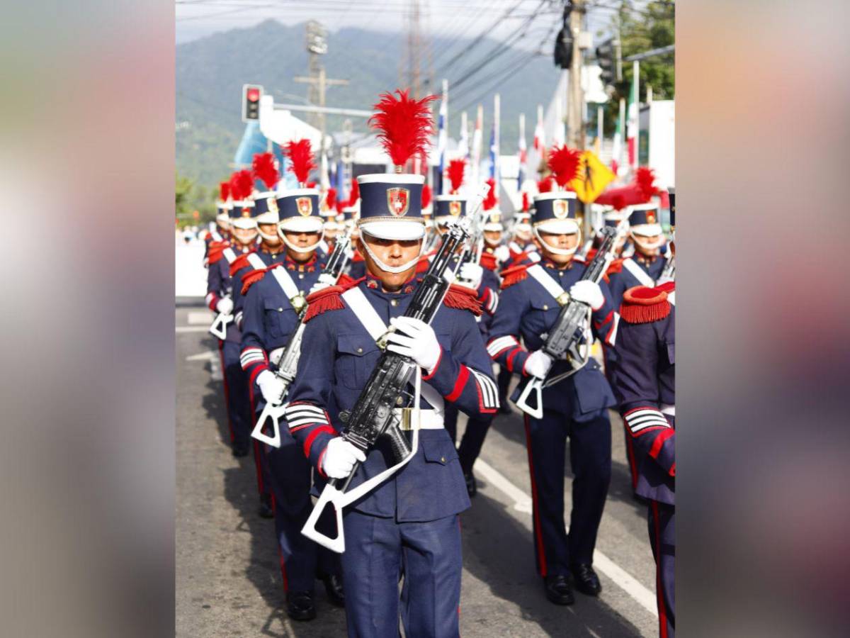 En fotos: Honduras celebra su independencia con civismo y tradición
