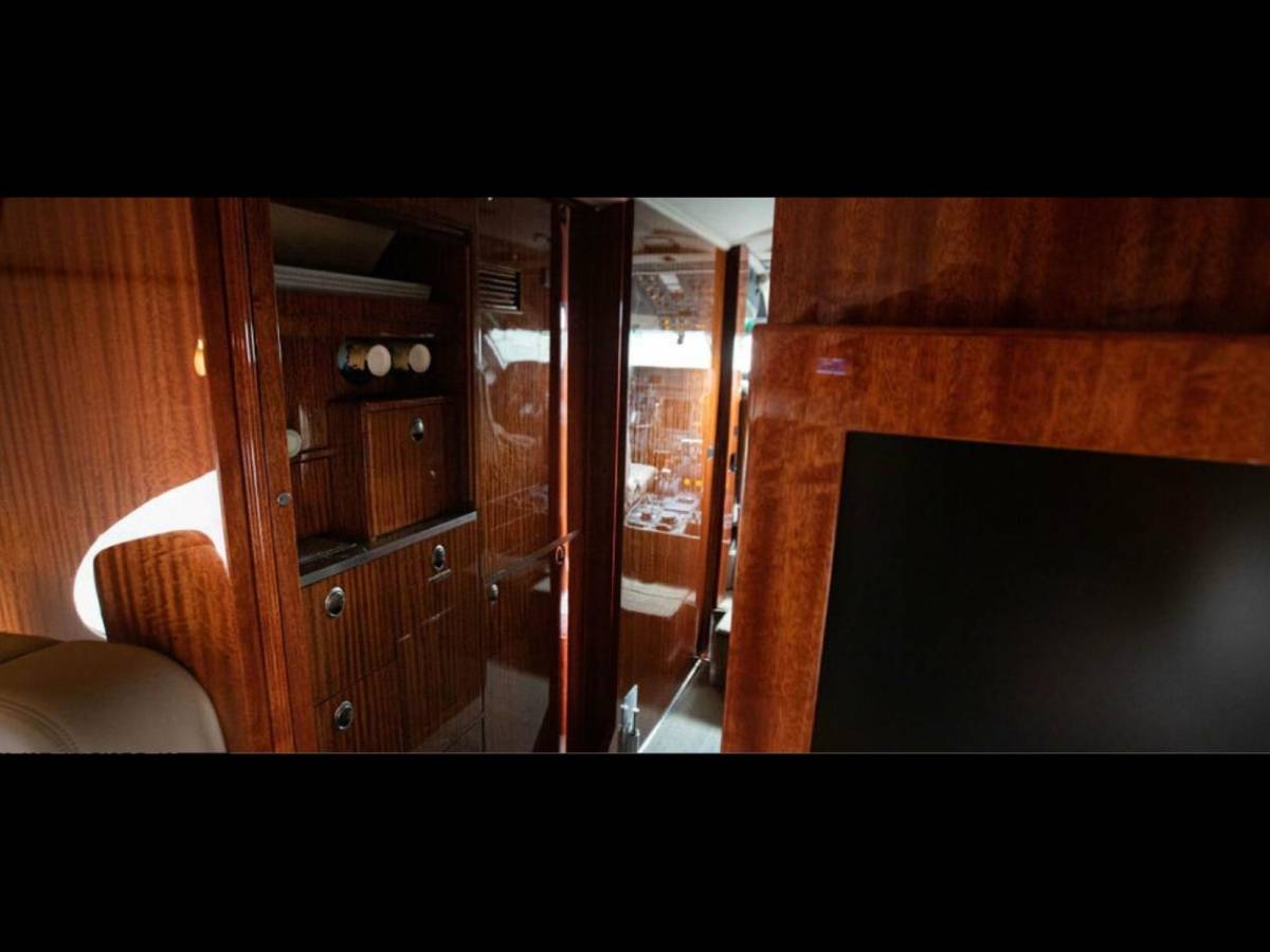 Así es el lujoso jet privado en el que llegó Floyd Mayweather Jr a Honduras