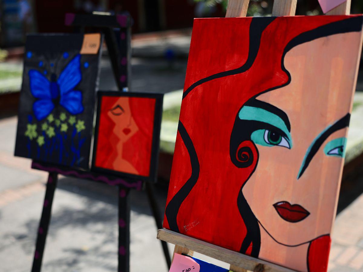 Estudiantes del JTR exhiben su talento en  galería de arte