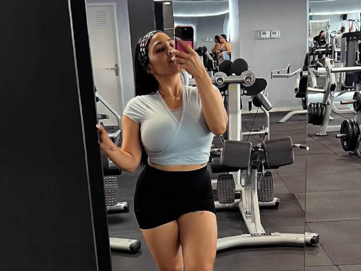 Bella periodista hondureña anuncia haberse enamorado: “se robó mi corazón”