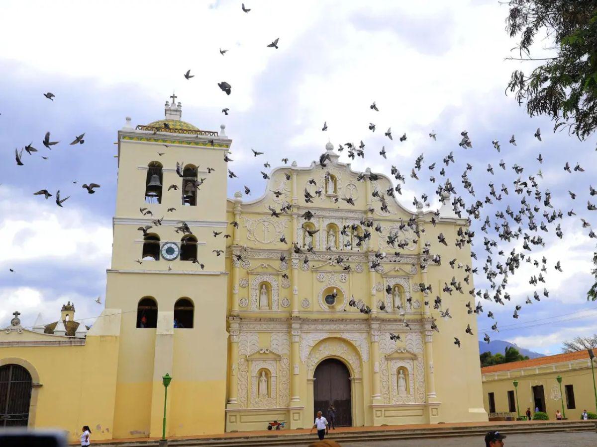 Los mejores destinos de Honduras para disfrutar del Feriado Morazánico 2026