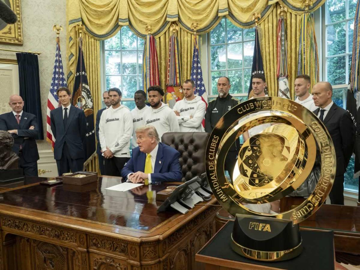 Trump avergüenza a equipo del Mundial de Clubes: bombardear Irán y su opinión de las mujeres