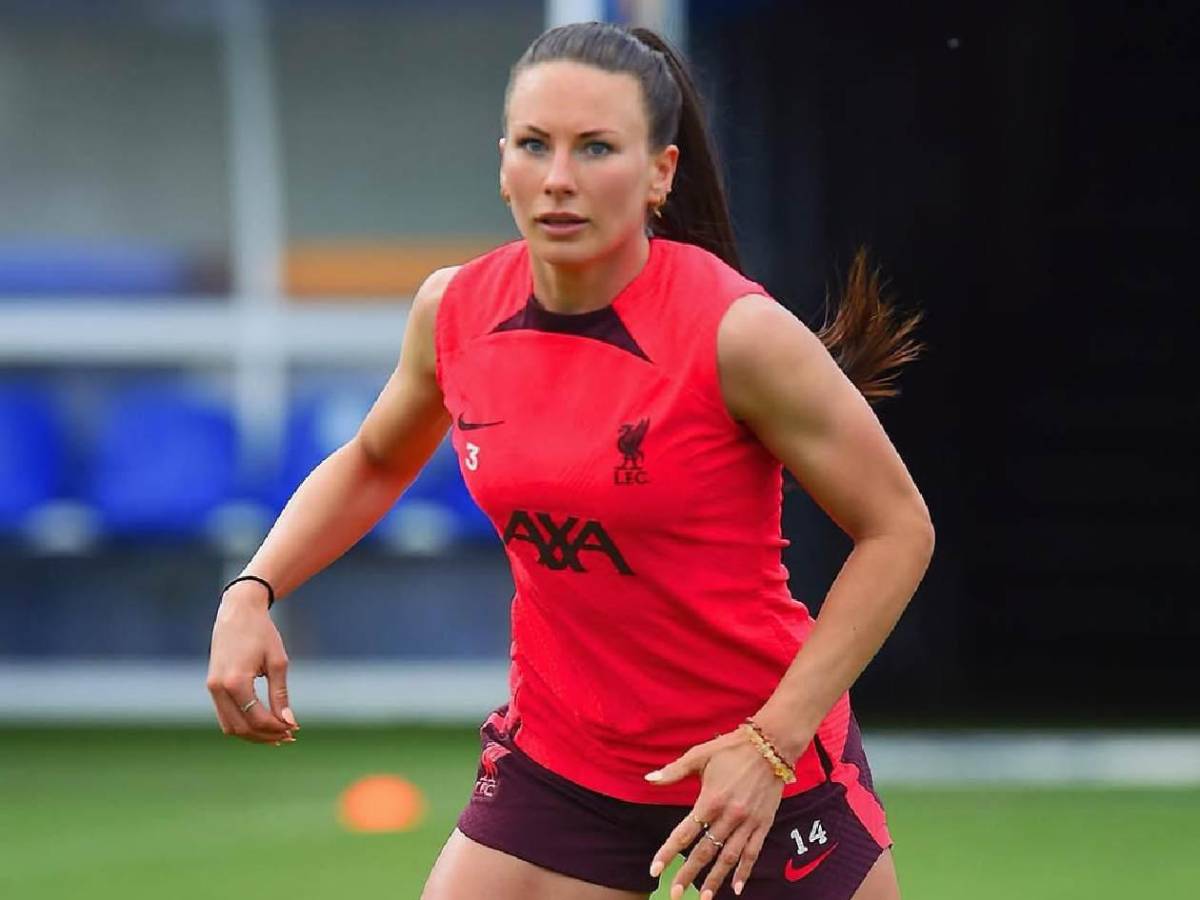 ¿Quién es? Bella futbolista inglesa enamora en México: hizo historia en Liga MX