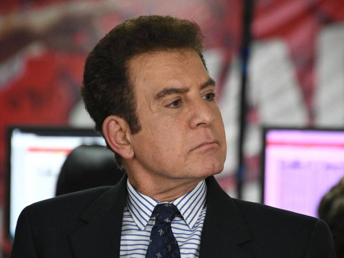 Nasralla lanza advertencia a Xiomara Castro por tratado de extradición