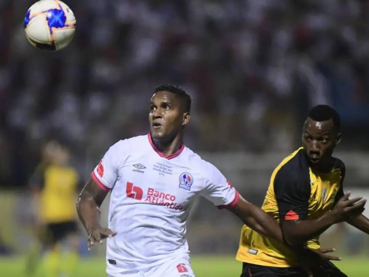 Beckeles deja el fútbol e impacta con su nueva vida: Impensado trabajo