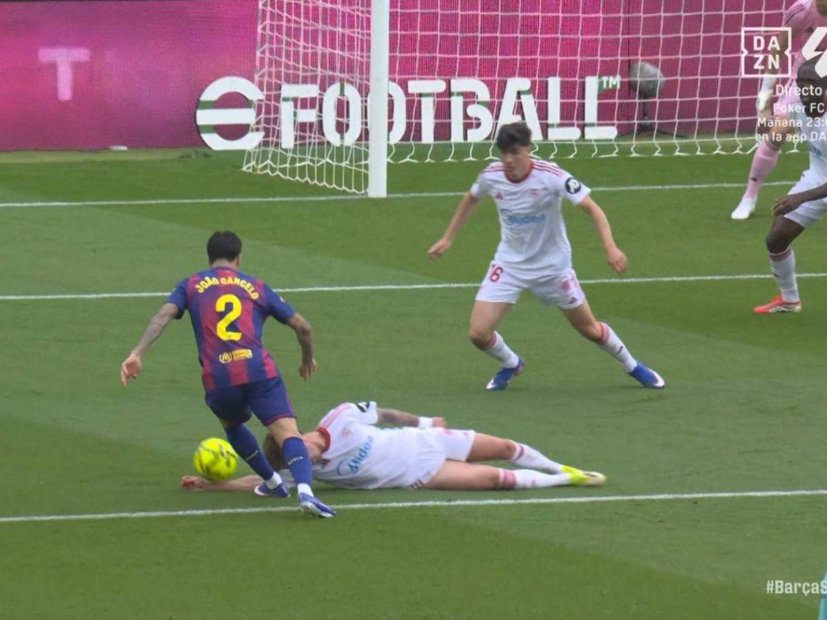 Festín de Barcelona, polémica, reacción de Hansi Flick y exhibición de Raphinha