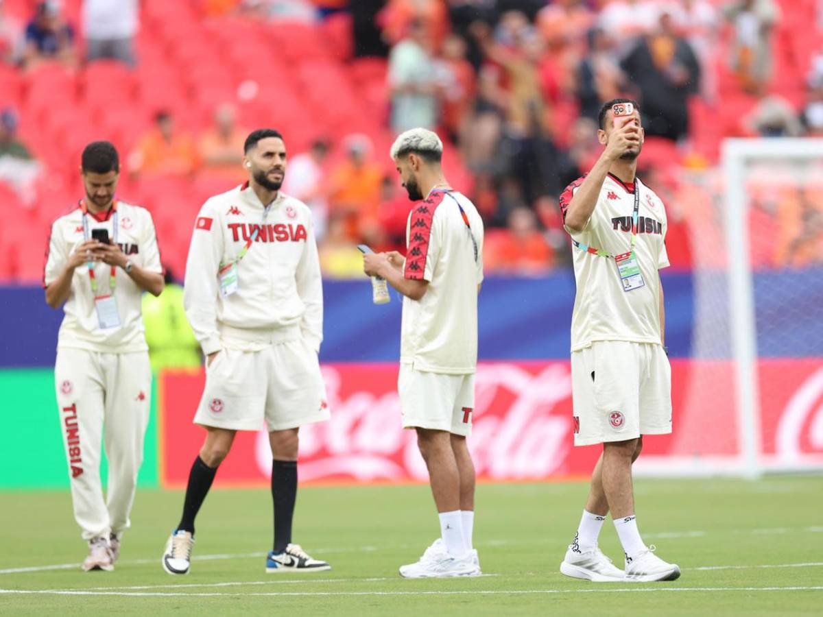 Escándalo en el Mundial: 8 jugadores de selección dan positivo por dopaje en pleno torneo