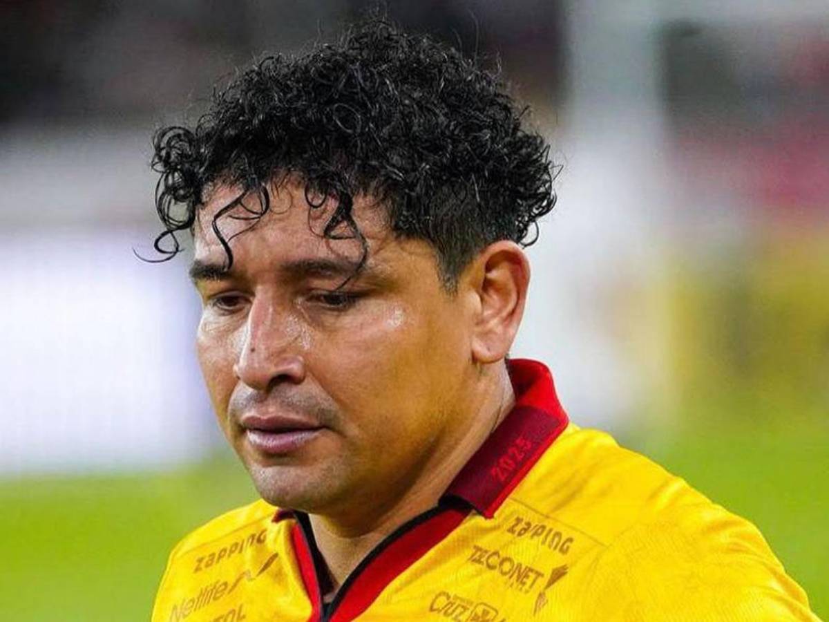 Quién era la mujer asesinada con Mario Pineida: esposa del jugador hace denuncia