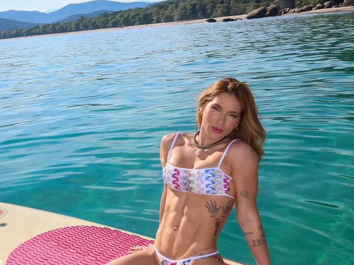 Vinicius anuncia noviazgo con exmujer de artista: Dos compañeros se burlan