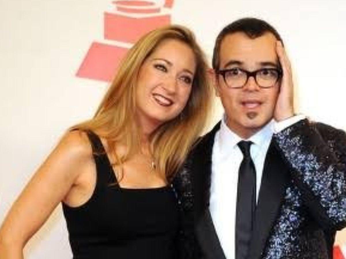 ¿Quién es Karen Coronado, la esposa de Aleks Syntek con la que se separó tras 25 años?