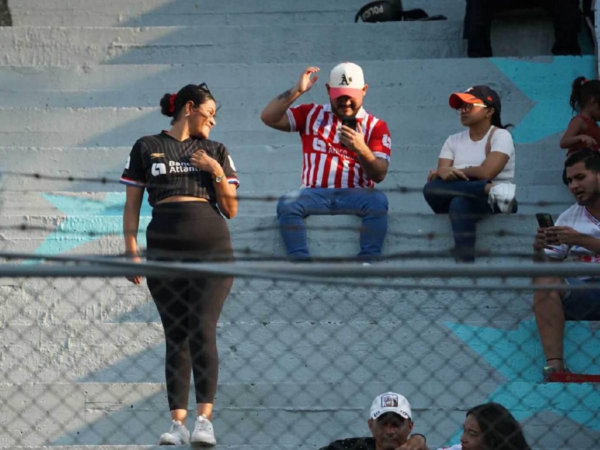 Chica de la Cruz Roja enamora, belleza desde Miami, periodista cautiva y Pavón sorprende