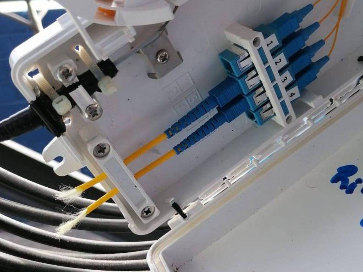 Denuncian lo que pasó con la nueva pantalla del Estadio Nacional “Chelato Uclés”