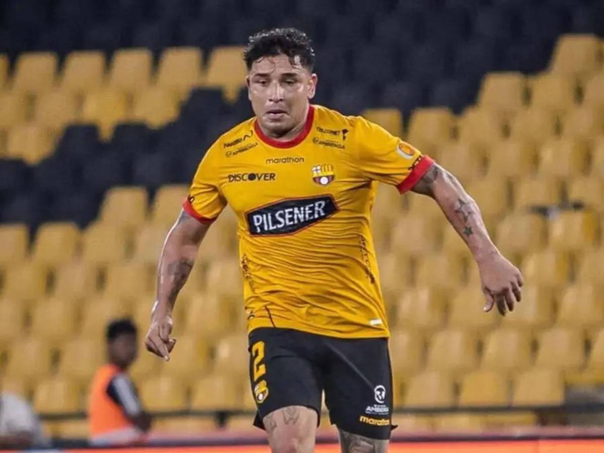 Quién era la mujer asesinada con Mario Pineida: esposa del jugador hace denuncia