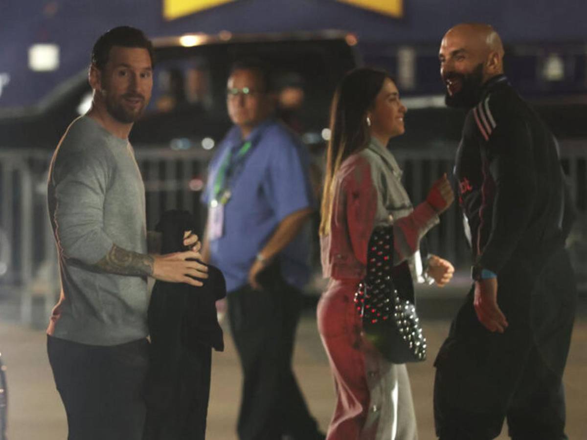 Messi, furor por nuevo look en Miami junto a Antonela: ¿por qué no jugó?