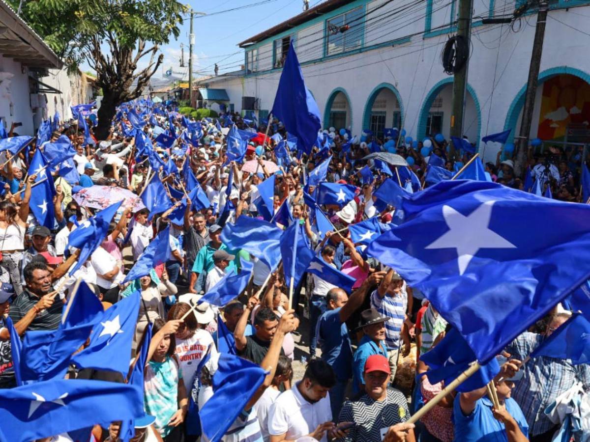 La zona sur de Honduras se viste de azul con Papi a la Orden