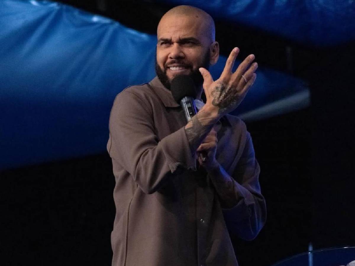 Dani Alves reaparece y sorprende con lo que hace: 40 años estuve detenido