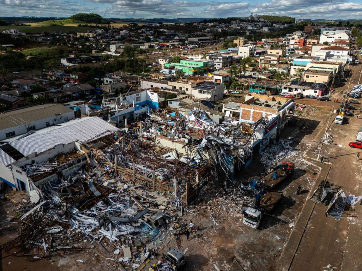 Imágenes que estremecen: así quedó Brasil tras devastador tornado