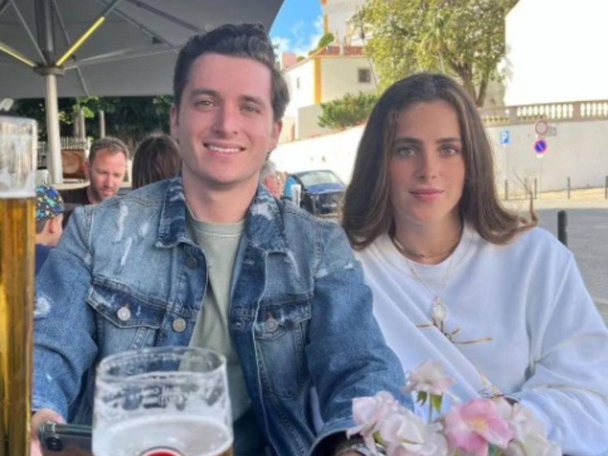 Bernardo Bosch, el hermano que se volvió tendencia junto a Miss Universo