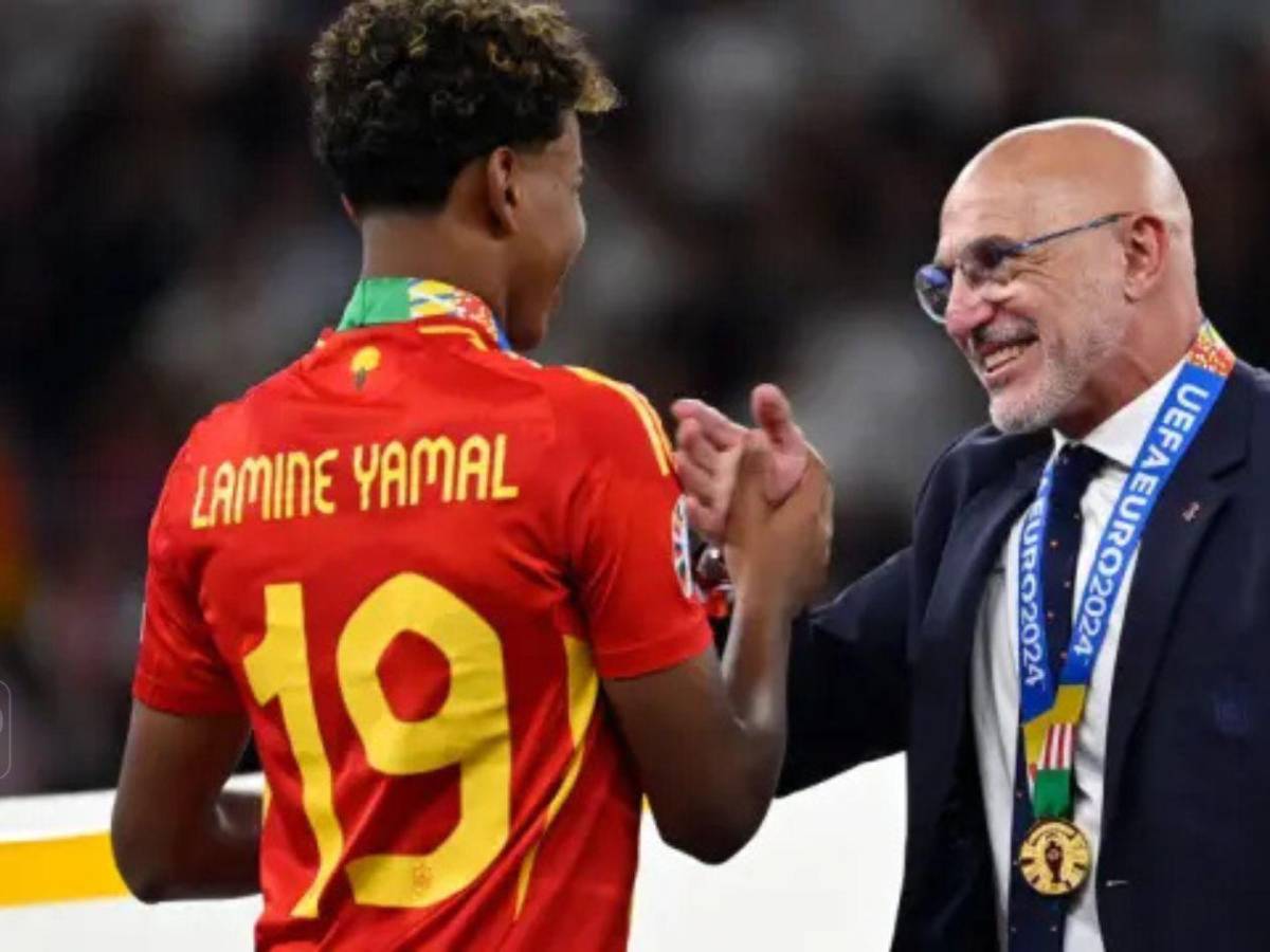 Luis de la Fuente y Marcelo Bielsa salen en defensa de Lamine Yamal
