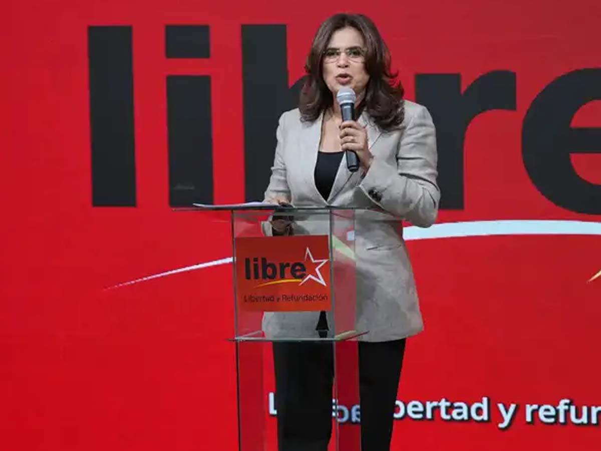 Libre muestra fracturas internas con nuevas candidaturas