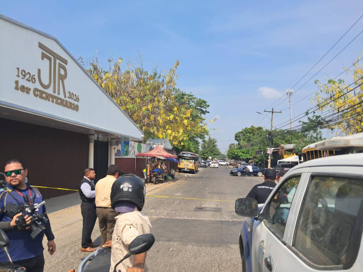 Favio llevaba a su mamá a conocer Santa Bárbara; ambos fueron asesinados frente al JTR
