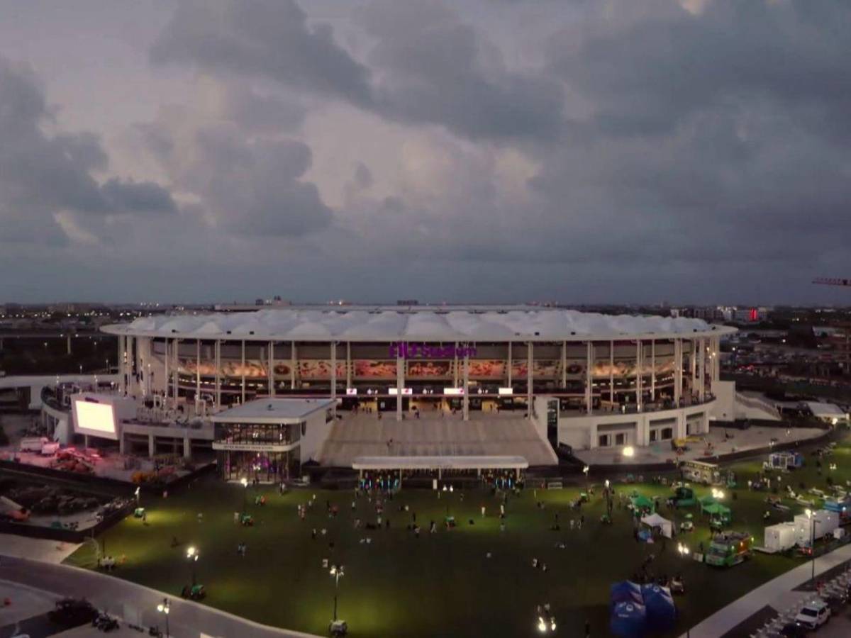 Inter Miami inaugura su estadio: bella hondureña, figuras y gol de Messi