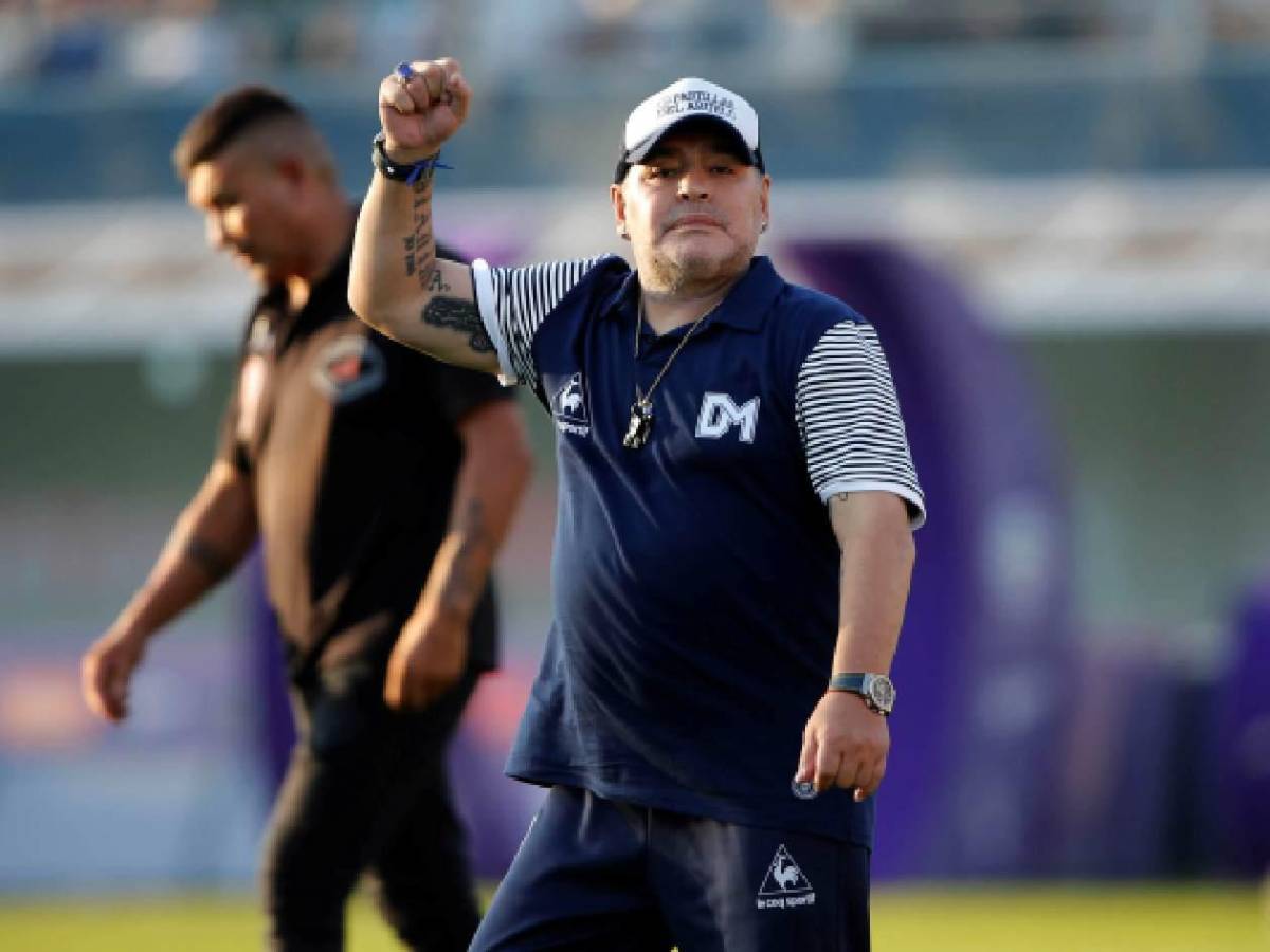 Mintió sobre operación a Maradona: nuevas revelaciones antes de su muerte