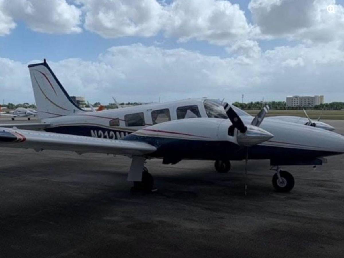 Piloto de 80 años y tres de sus familiares mueren al estrellarse su avioneta en Las Bahamas