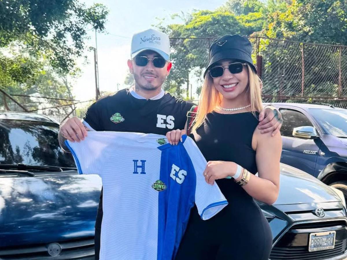 Tiktokers Honduras vs El Salvador: Llegó a SPS por el juego y por amor, pero dio mala noticia