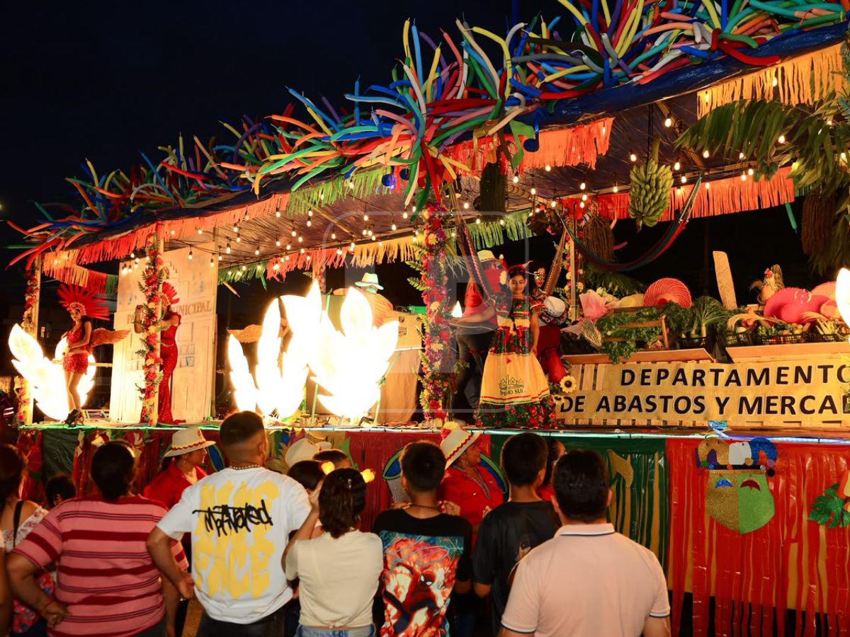 Las mejores fotos del desfile de carrozas en SPS