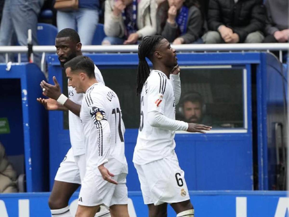 La terrible entrada de Mbappé a rival, gritos a Asencio y queja de Vinicius