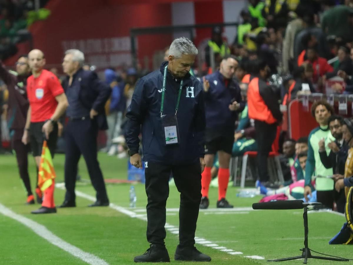Reinaldo Rueda fue el principal señalado por la derrota de Honduras ante México.