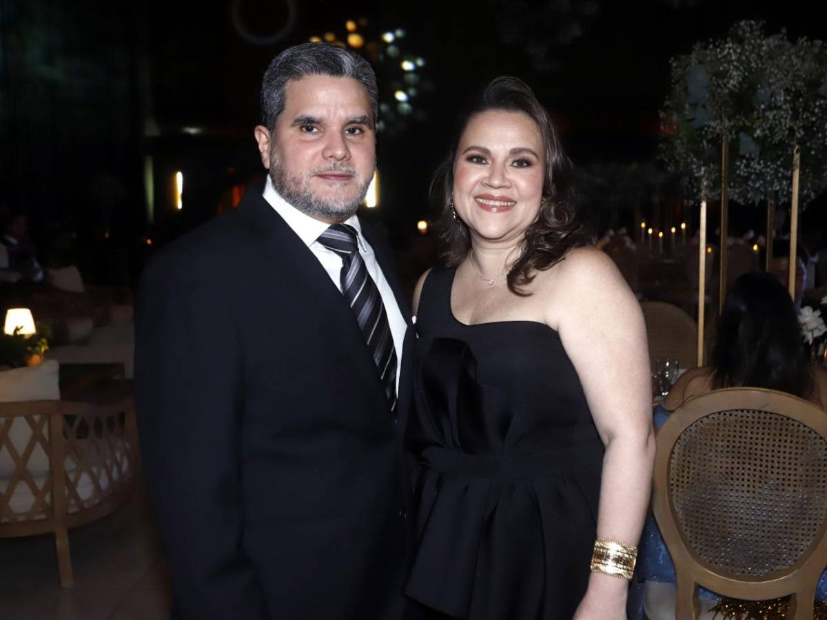 Así se vivió la boda eclesiástica Rodríguez Reyes en SPS