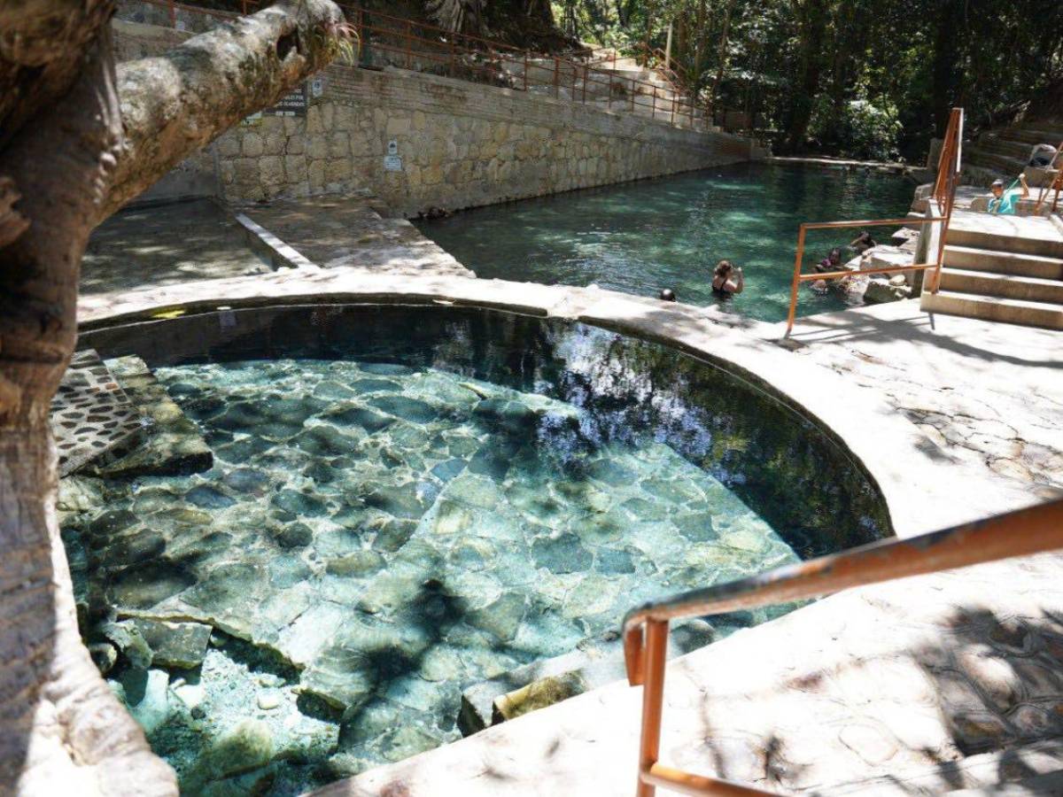 Playas, cascadas y aguas termales: 13 destinos imperdibles para Semana Santa