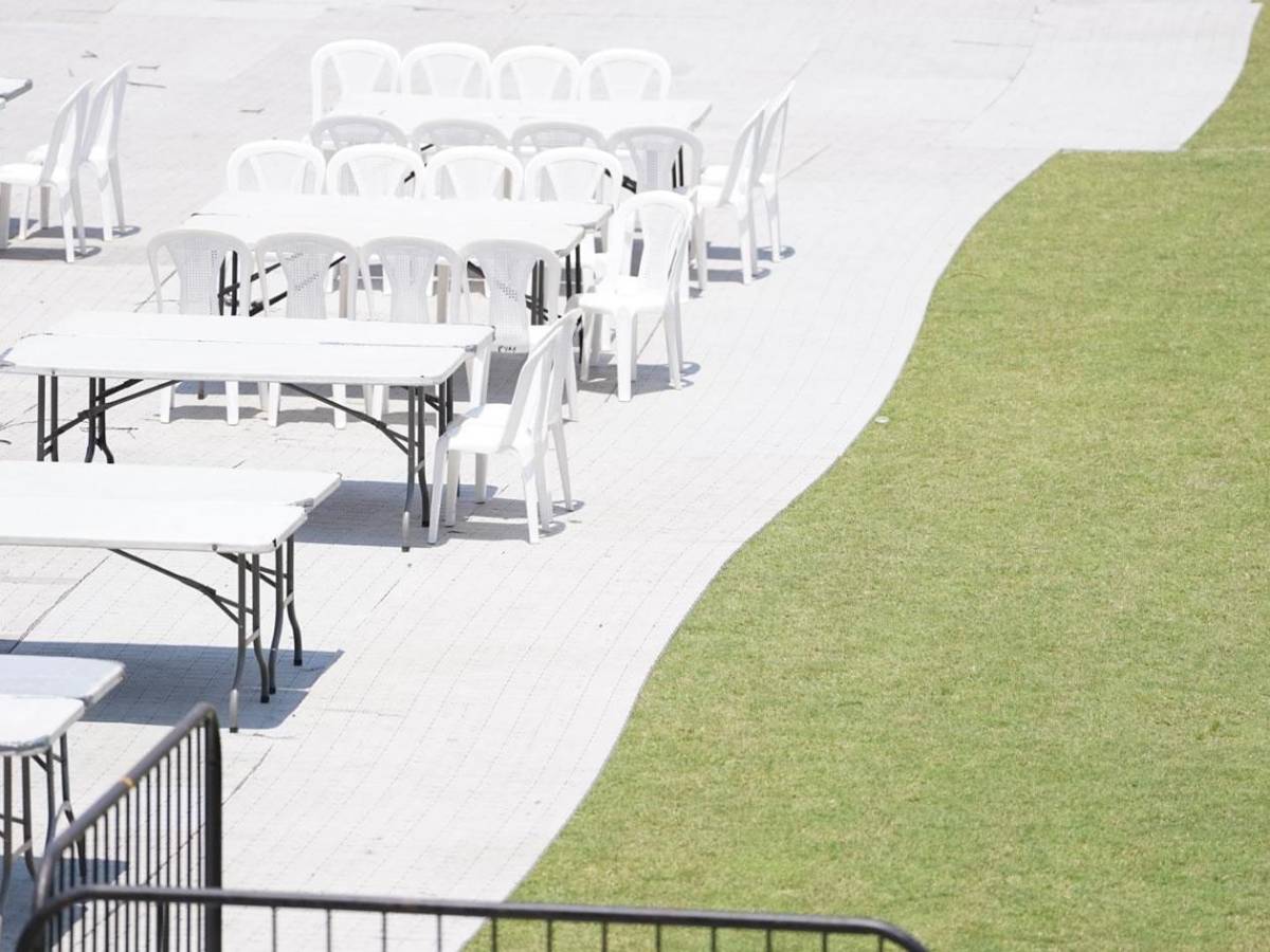 Alcaldía de San Pedro Sula daña más la cancha del estadio Morazán con concierto gratuito