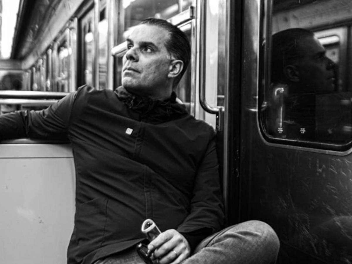 Faitelson y Martinoli se atacan y hasta involucran a sus hijas