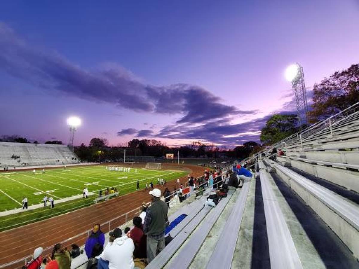 Las puertas del John F. Kennedy Stadium se abrirarán a las 4 de la tarde, dos horas antes del duelo Olancho vs Comunicaciones.