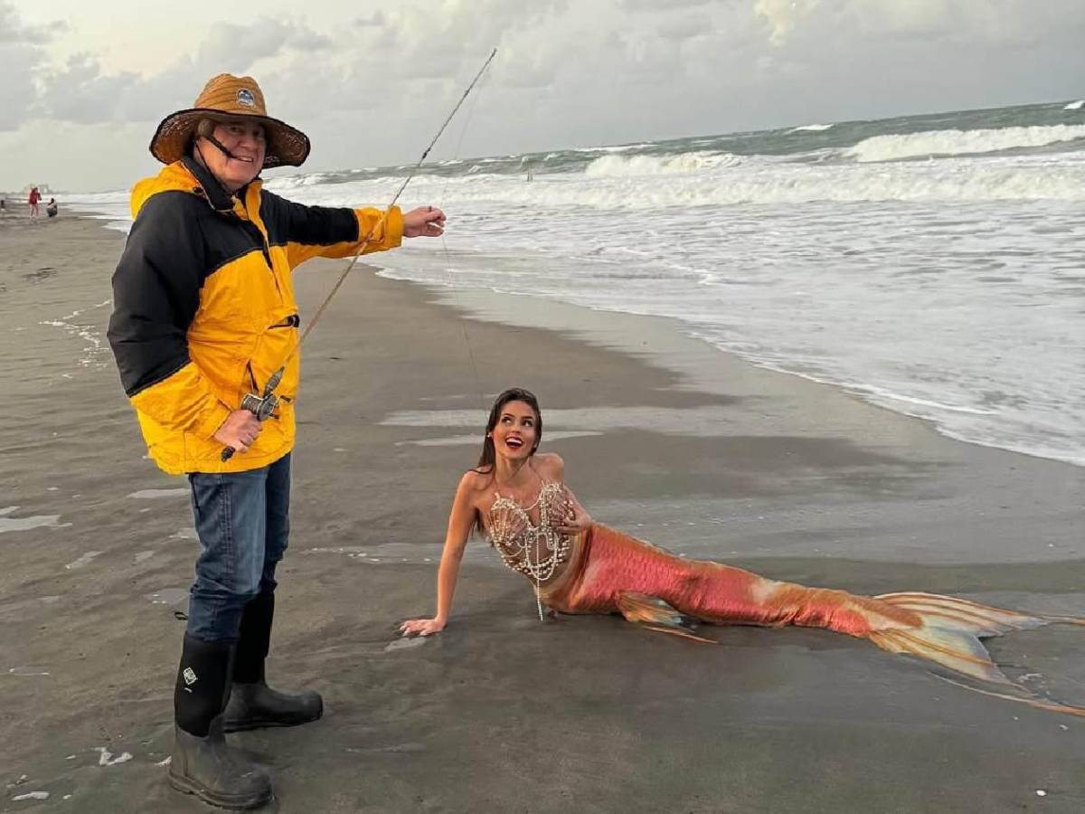 ¡Es 49 años menor! Técnico causa revuelo por relación con animadora