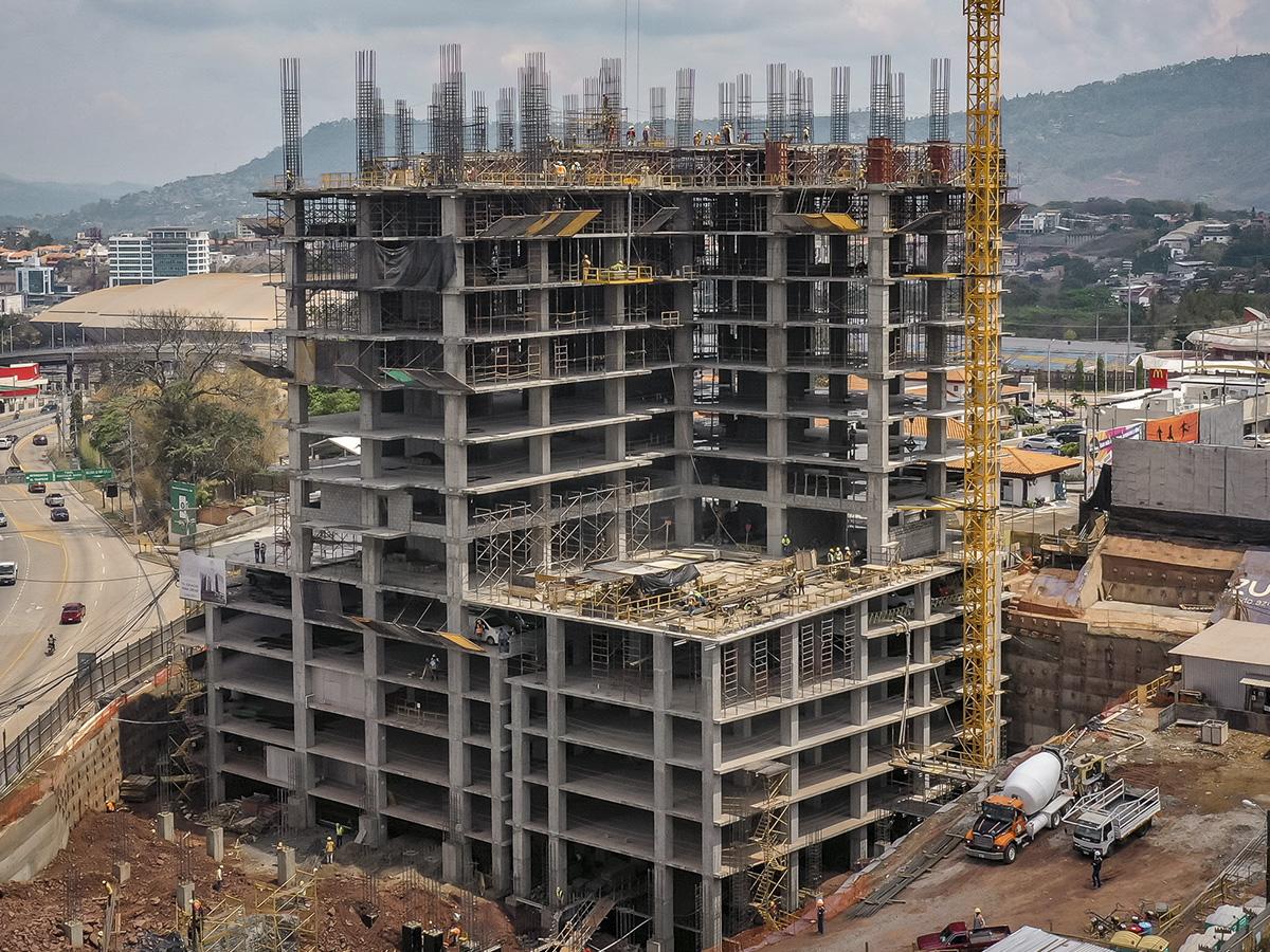 <i>Construcción de Distrito Artemisa, en el Distrito Central.</i>