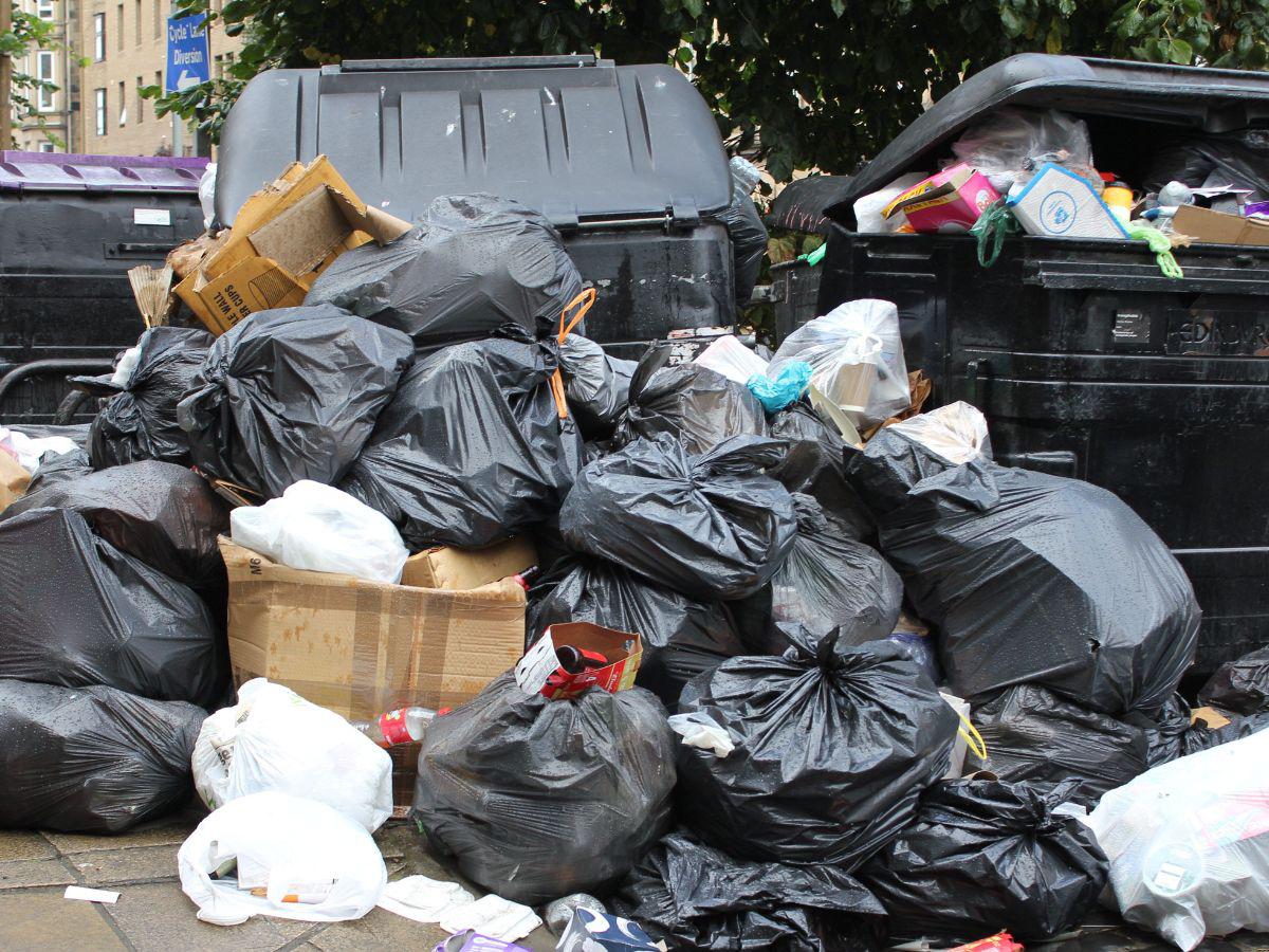 Suegra apuñaló 19 veces a Estefany frente a su hija por celos