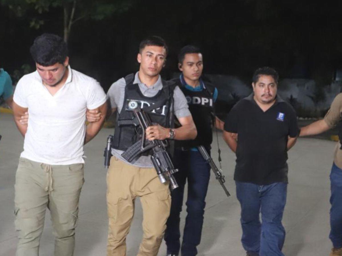 Caen más presuntos autores del asesinato de la dirigente Karla Vigil