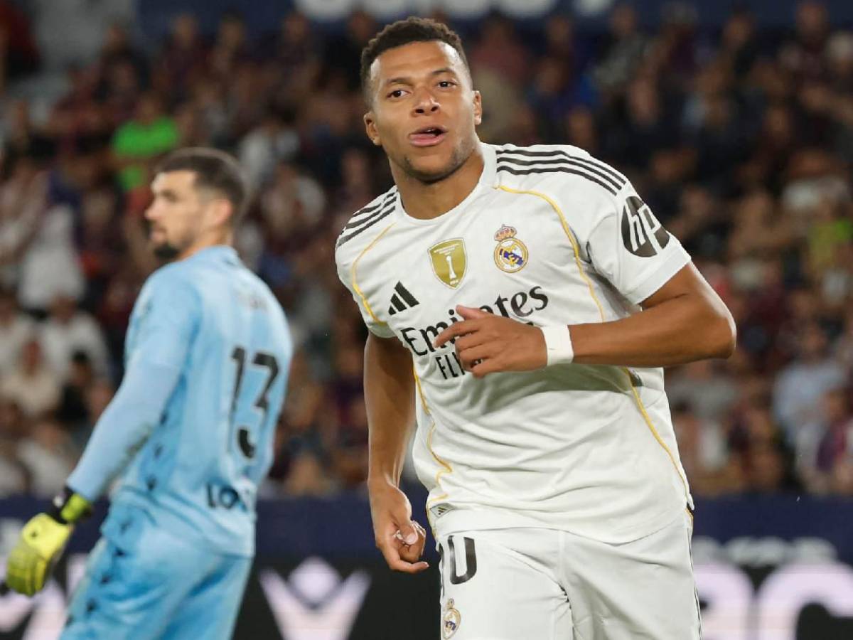 Mbappé y Vinicius se desatan, ¿qué pasó con Kervin tras jugar ante Real Madrid?