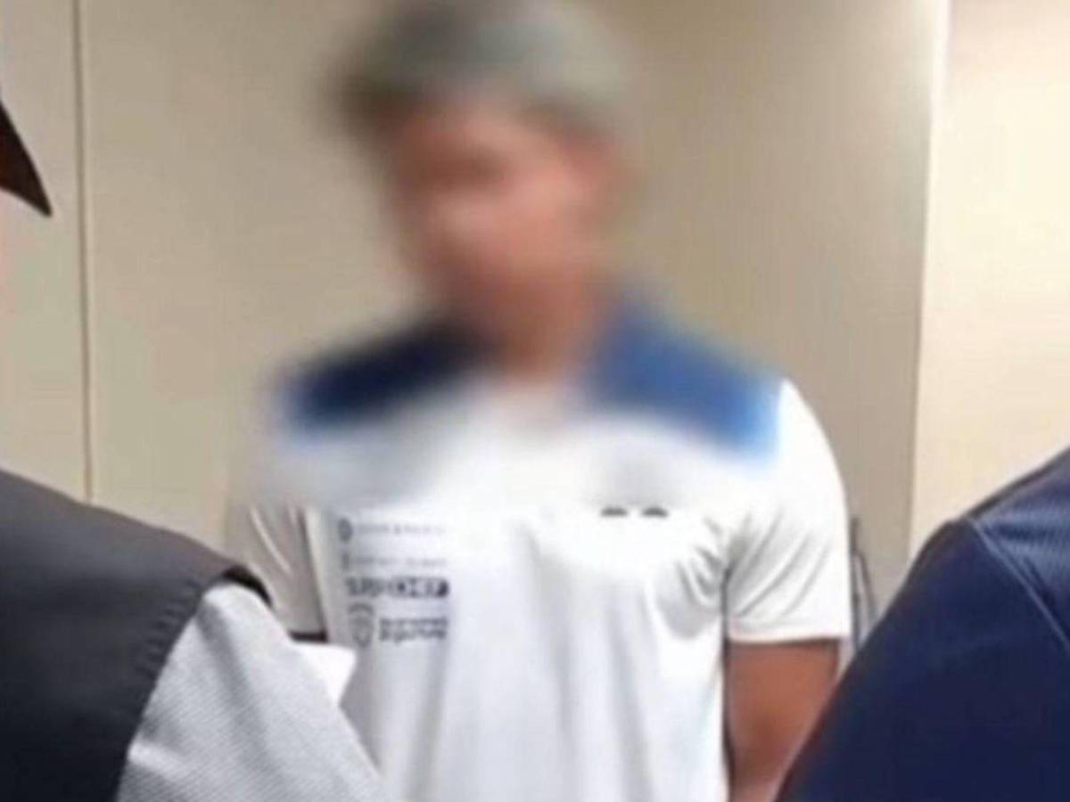 “Duerme en el piso de un sótano”: el calvario del tiktoker hondureño arrestado en Panamá