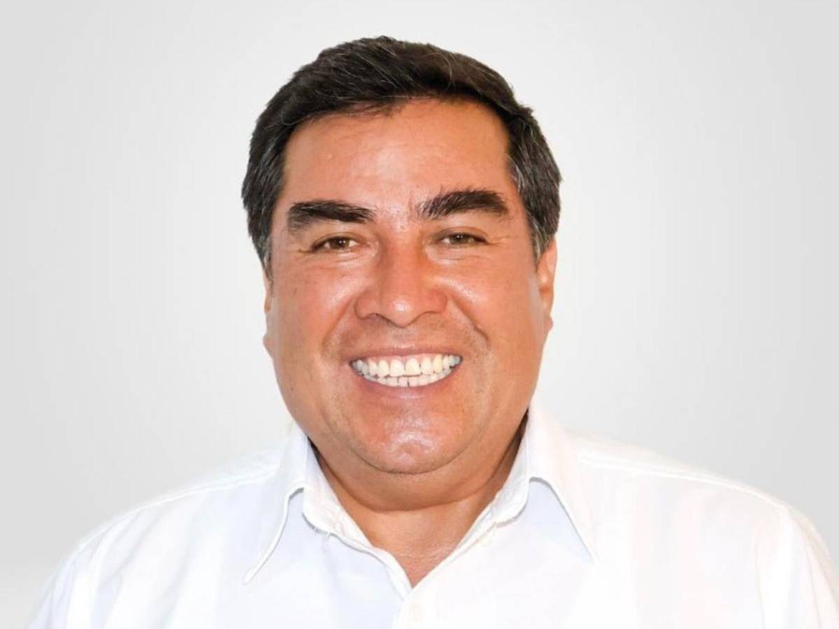 Comando de sicarios asesina al alcalde Salvador García y a su escolta en Michoacán