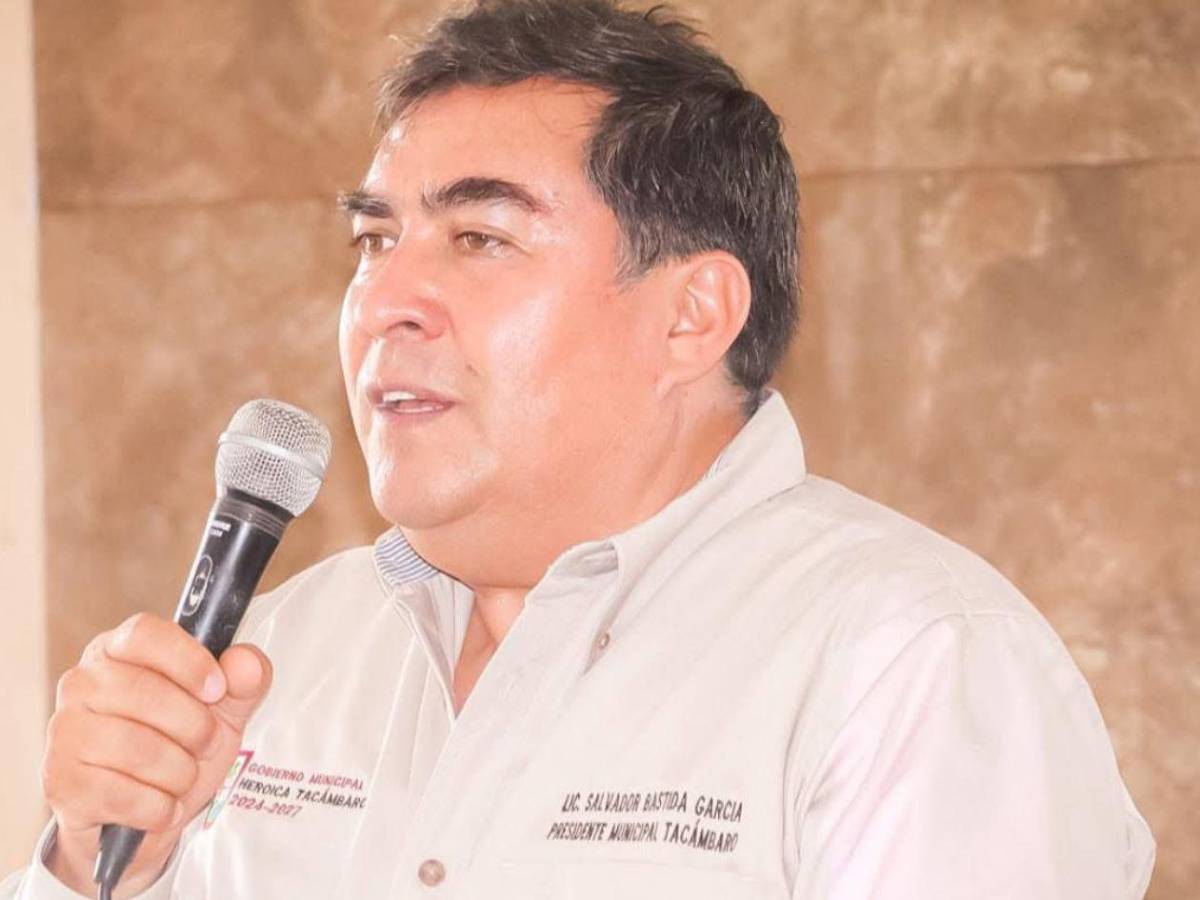 Comando de sicarios asesina al alcalde Salvador García y a su escolta en Michoacán
