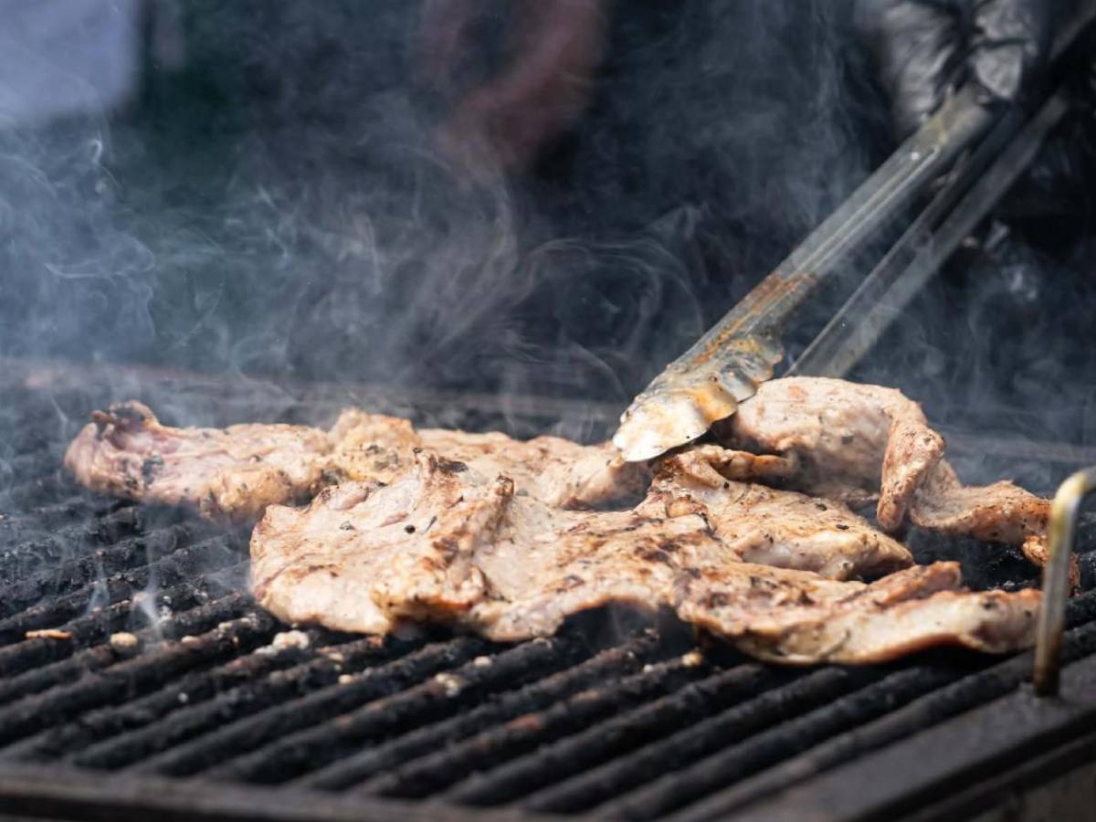 Marathón - Olimpia: Danna enamora, militares se adueñan y lindo homenaje